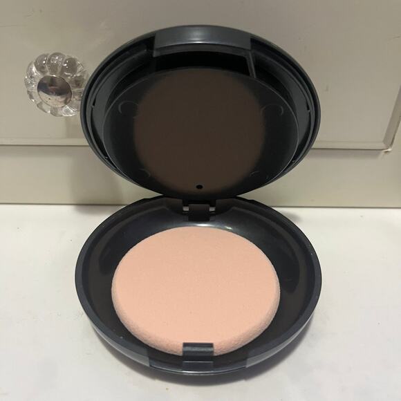 NWB 🩷 Cover FX Pressed Mineral Foundation Powder Makeup in L1 / Light 1 - Picture 5 of 7